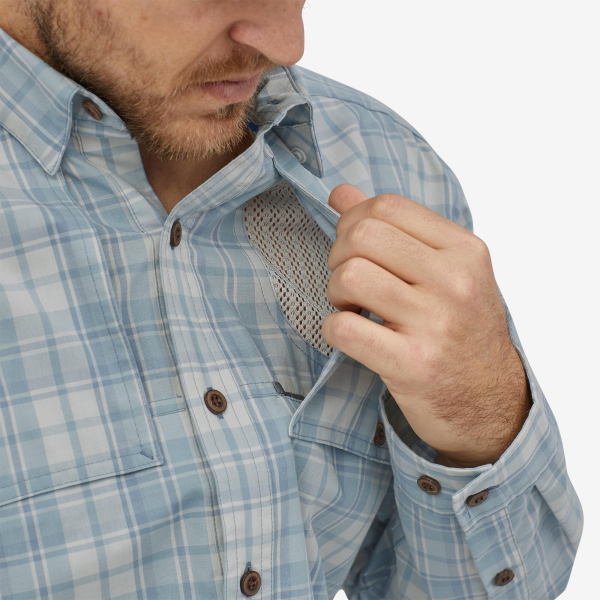 Patagonia Island Hopper Shirt Burr Berlin Blue Model Pocket Patagonia Island Hopper Shirt Burr Berlin Blue Model Pocket